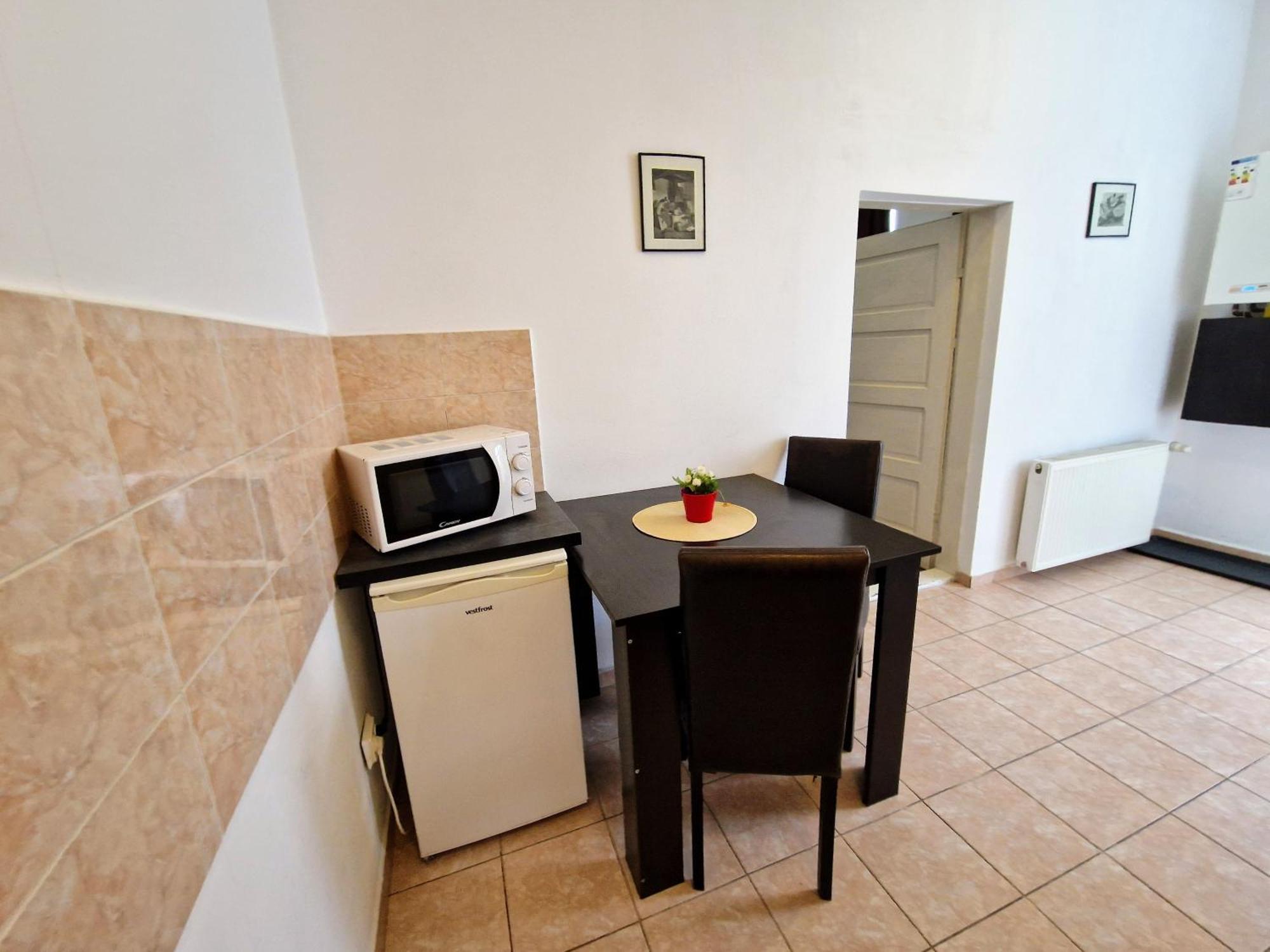 Main Square Apartments & More Braşov Buitenkant foto